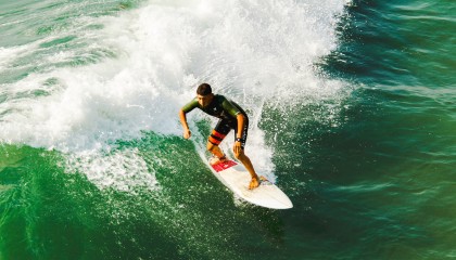 开云官方平台-“史诗剧情：联盟历史上的经典逆转”，英雄联盟历史名场面